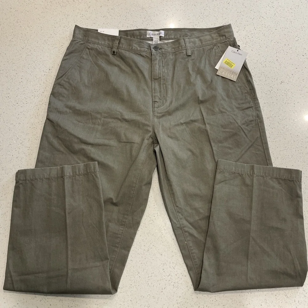 NWT‎ Calvin Klein Pants Mens 38x30 Gray Straight Dress Modern Casual